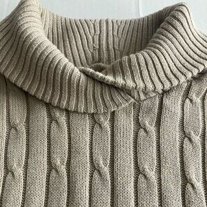 Liz Claiborne Cable Knit Sweater